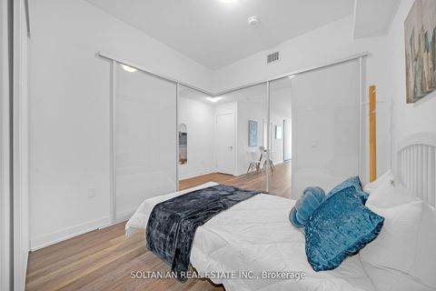 Photo 12 at 320 - 250 Lawrence Avenue W, Lawrence Park North, Toronto