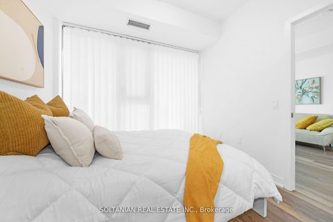 Photo 15 at 320 - 250 Lawrence Avenue W, Lawrence Park North, Toronto