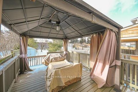 Photo 44 at 190 Deepsprings Crescent, Vellore Village, Vaughan