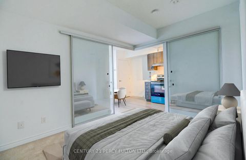 Photo 4 at 509 - 1 Falaise Road, West Hill, Toronto