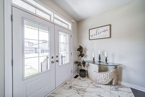 Photo 5 at 1698 Corsal Court, Alcona, Innisfil