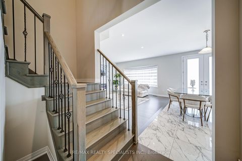 Photo 11 at 1698 Corsal Court, Alcona, Innisfil