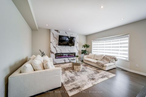 Photo 23 at 1698 Corsal Court, Alcona, Innisfil