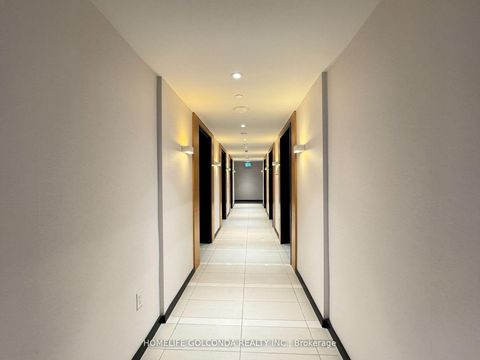 Photo 13 at 4006 - 11 Wellesley Street W, Bay Street Corridor, Toronto