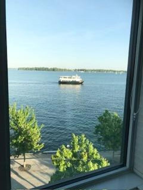 Photo 16 at 324 - 55 Merchants' Wharf Street, Waterfront Communities C8, Toronto