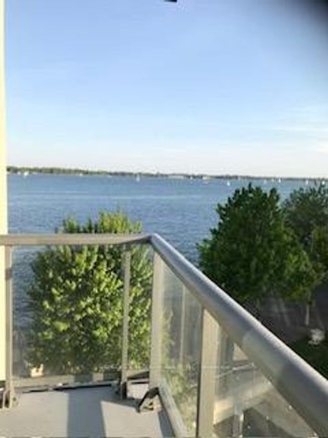 Photo 17 at 324 - 55 Merchants' Wharf Street, Waterfront Communities C8, Toronto