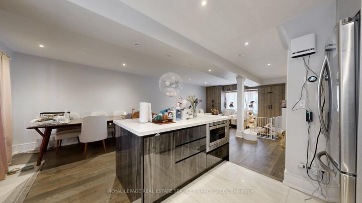 Photo 17 at 72 Mann Avenue, Mount Pleasant East, Toronto