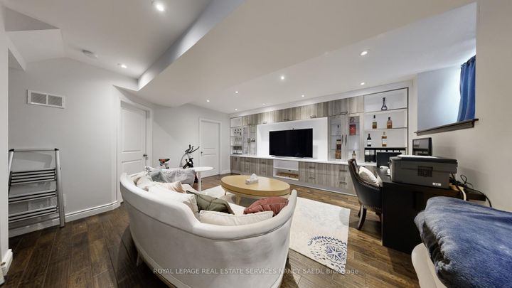 Photo 31 at 72 Mann Avenue, Mount Pleasant East, Toronto