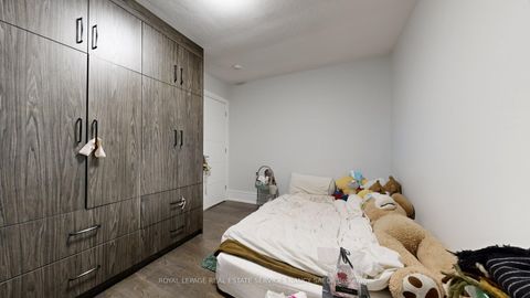 Photo 22 at 72 Mann Avenue, Mount Pleasant East, Toronto