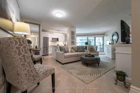 Photo 2 at 814 - 10 Queens Quay W, Waterfront Communities C1, Toronto