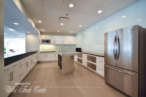 Photo 44 at 814 - 10 Queens Quay W, Waterfront Communities C1, Toronto