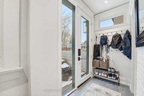 Photo 19 at 187 Grenadier Road, Swansea, Toronto