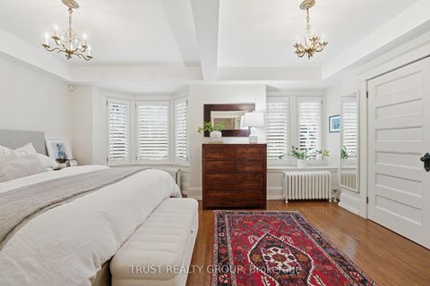 Photo 24 at 187 Grenadier Road, Swansea, Toronto