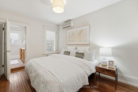Photo 26 at 187 Grenadier Road, Swansea, Toronto