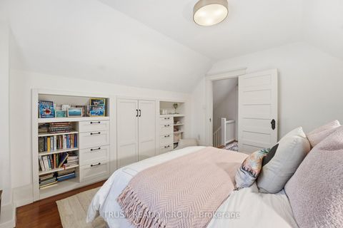 Photo 39 at 187 Grenadier Road, Swansea, Toronto