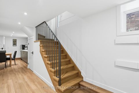 Photo 41 at 187 Grenadier Road, Swansea, Toronto