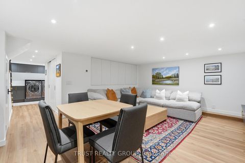 Photo 43 at 187 Grenadier Road, Swansea, Toronto