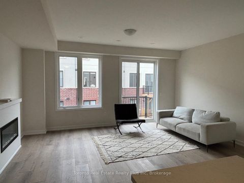 Photo 7 at 1341 Kaniv Street, NW Northwest, Oakville