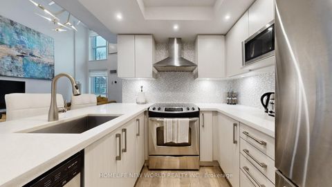 Photo 11 at TH7 - 58 Orchard View Boulevard, Eglinton, Toronto