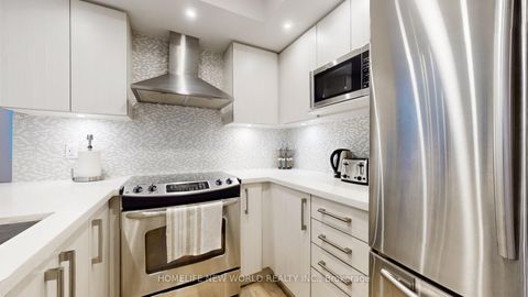 Photo 12 at TH7 - 58 Orchard View Boulevard, Eglinton, Toronto