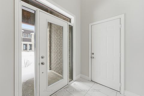 Photo 4 at 8 Tarmola Park Court, Humber Summit, Toronto