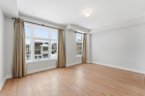 Photo 14 at 8 Tarmola Park Court, Humber Summit, Toronto