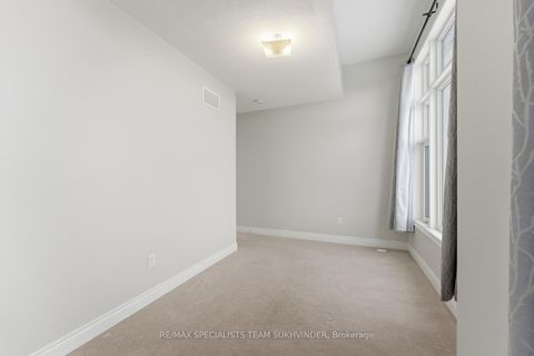 Photo 27 at 8 Tarmola Park Court, Humber Summit, Toronto