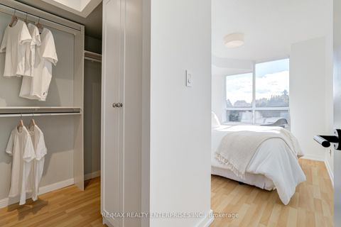 Photo 9 at 707 - 260 Merton Street, Mount Pleasant West, Toronto