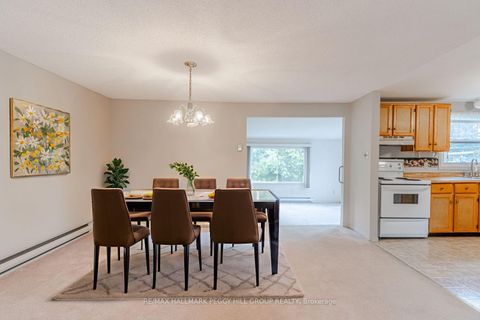 Photo 2 at 8 Carmans Cove, Rural Innisfil, Innisfil