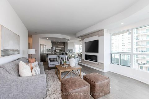 Photo 4 at 509 - 2 Toronto Street, City Centre, Barrie