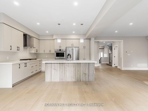 Photo 12 at 776 Churchill Lane, Historic Lakeshore Communities, Georgina