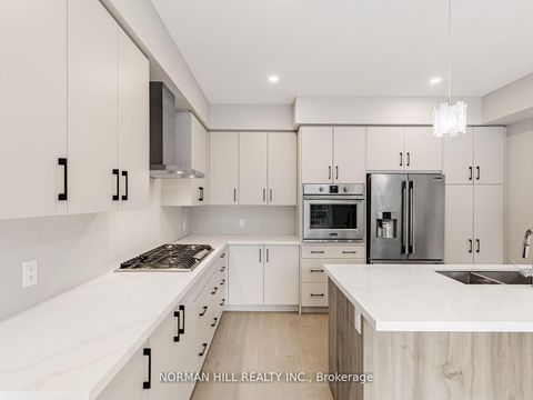 Photo 13 at 776 Churchill Lane, Historic Lakeshore Communities, Georgina