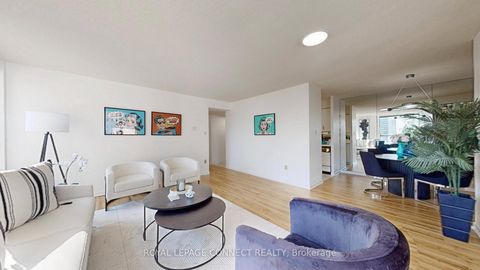 Photo 12 at 1002 - 47 St Clair Avenue W, St. Clair, Toronto