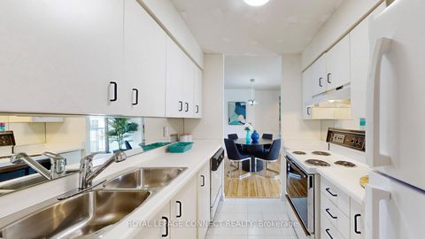 Photo 24 at 1002 - 47 St Clair Avenue W, St. Clair, Toronto