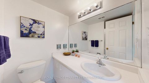 Photo 35 at 1002 - 47 St Clair Avenue W, St. Clair, Toronto