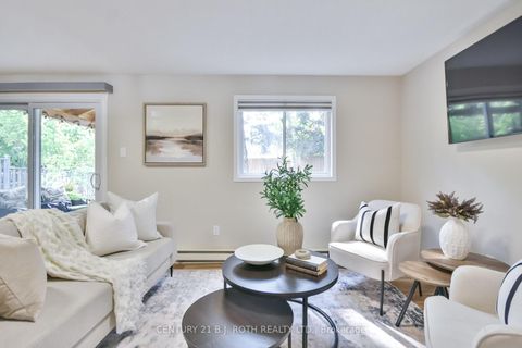 Photo 10 at 49 Ridgeway Avenue, Allandale Heights, Barrie