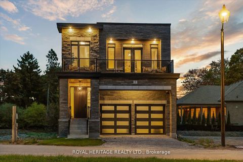 Photo 0 at 7 Inverlynn Way, Lynde Creek, Whitby