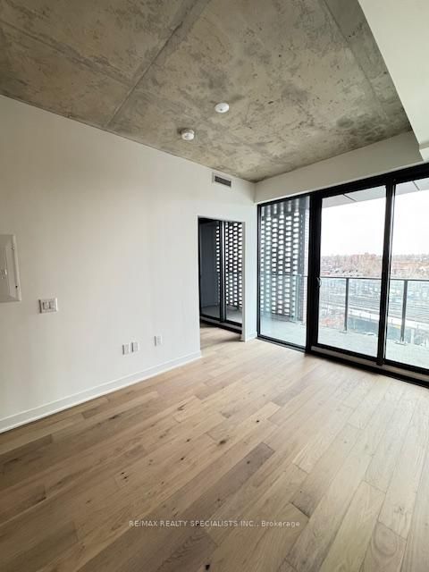 Photo 7 at 609 - 2625 Dundas Street W, Junction Area, Toronto