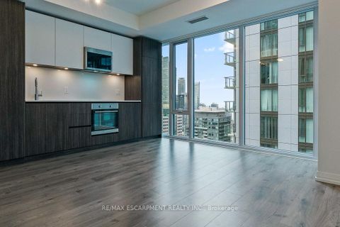 Photo 6 at 4021 - 28 Widmer Street, Waterfront Communities C1, Toronto