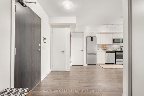 Photo 5 at 317 - 1401 O'Connor Drive, Parkview, Toronto