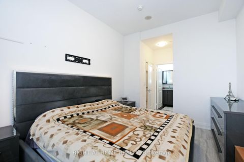 Photo 13 at 720 - 3600 HWY 7 Road, Vaughan Corporate Centre, Vaughan