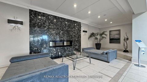 Photo 2 at 309 - 60 Disera Drive, Beverley Glen, Vaughan