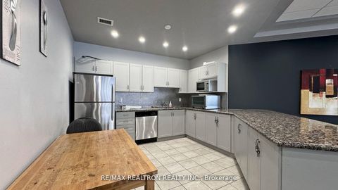 Photo 9 at 309 - 60 Disera Drive, Beverley Glen, Vaughan