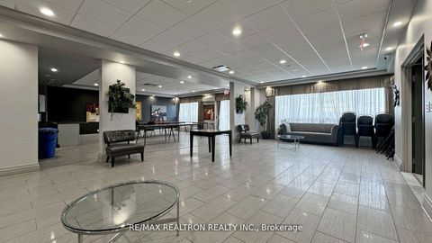 Photo 10 at 309 - 60 Disera Drive, Beverley Glen, Vaughan