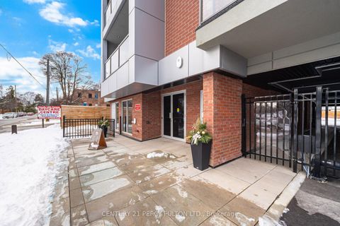 Photo 4 at 204 - 61 Orchard Park Drive, West Hill, Toronto
