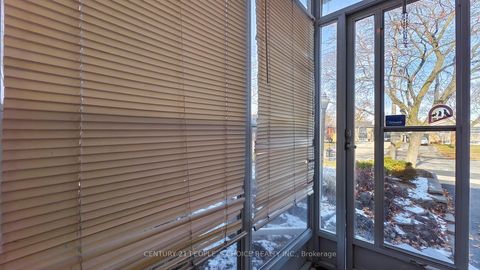 Photo 1 at 35 Westhumber Boulevard, Clairville, Toronto