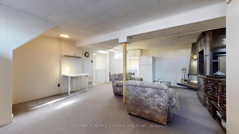 Photo 33 at 35 Westhumber Boulevard, Clairville, Toronto