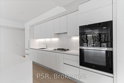 Photo 4 at 304 - 200 Keewatin Avenue, Mount Pleasant East, Toronto