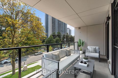 Photo 5 at 304 - 200 Keewatin Avenue, Mount Pleasant East, Toronto