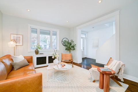 Photo 3 at 22 Sharpe Street, Cliffside, Toronto